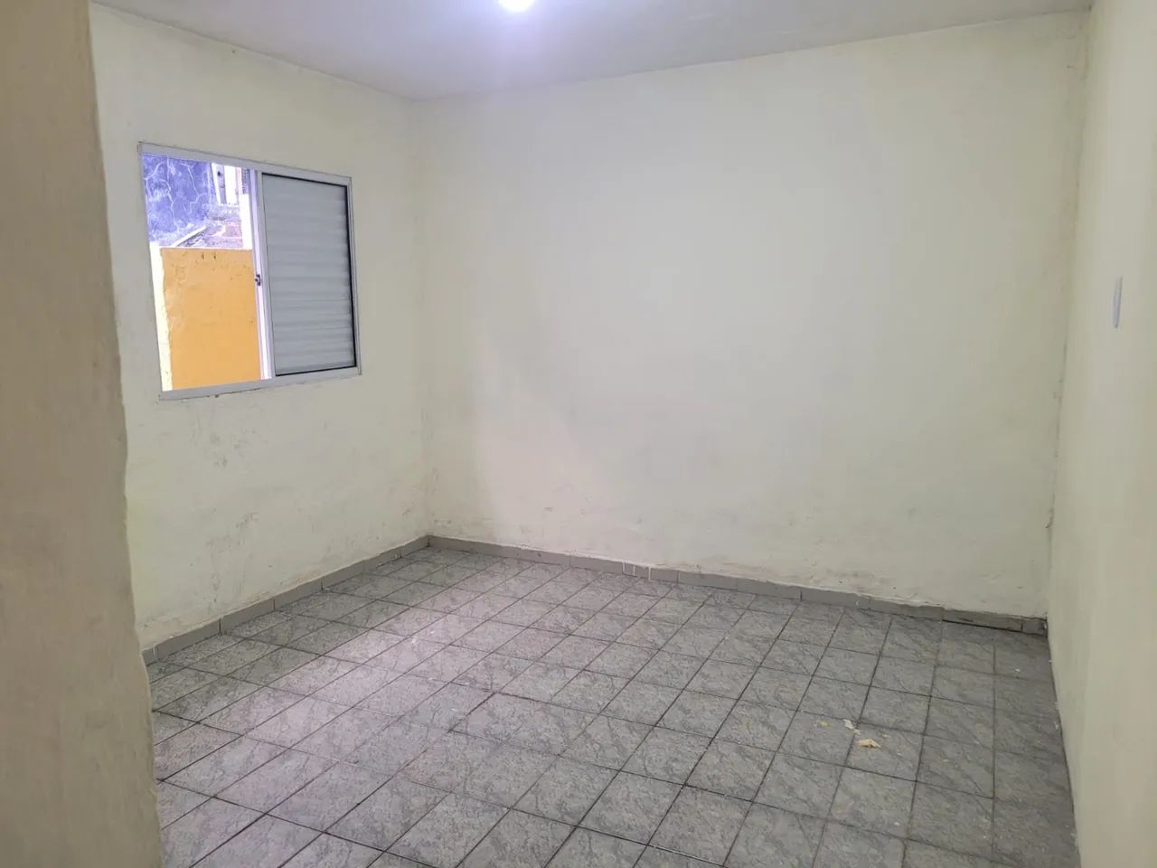 Alugo dois cômodos. - Foto 4