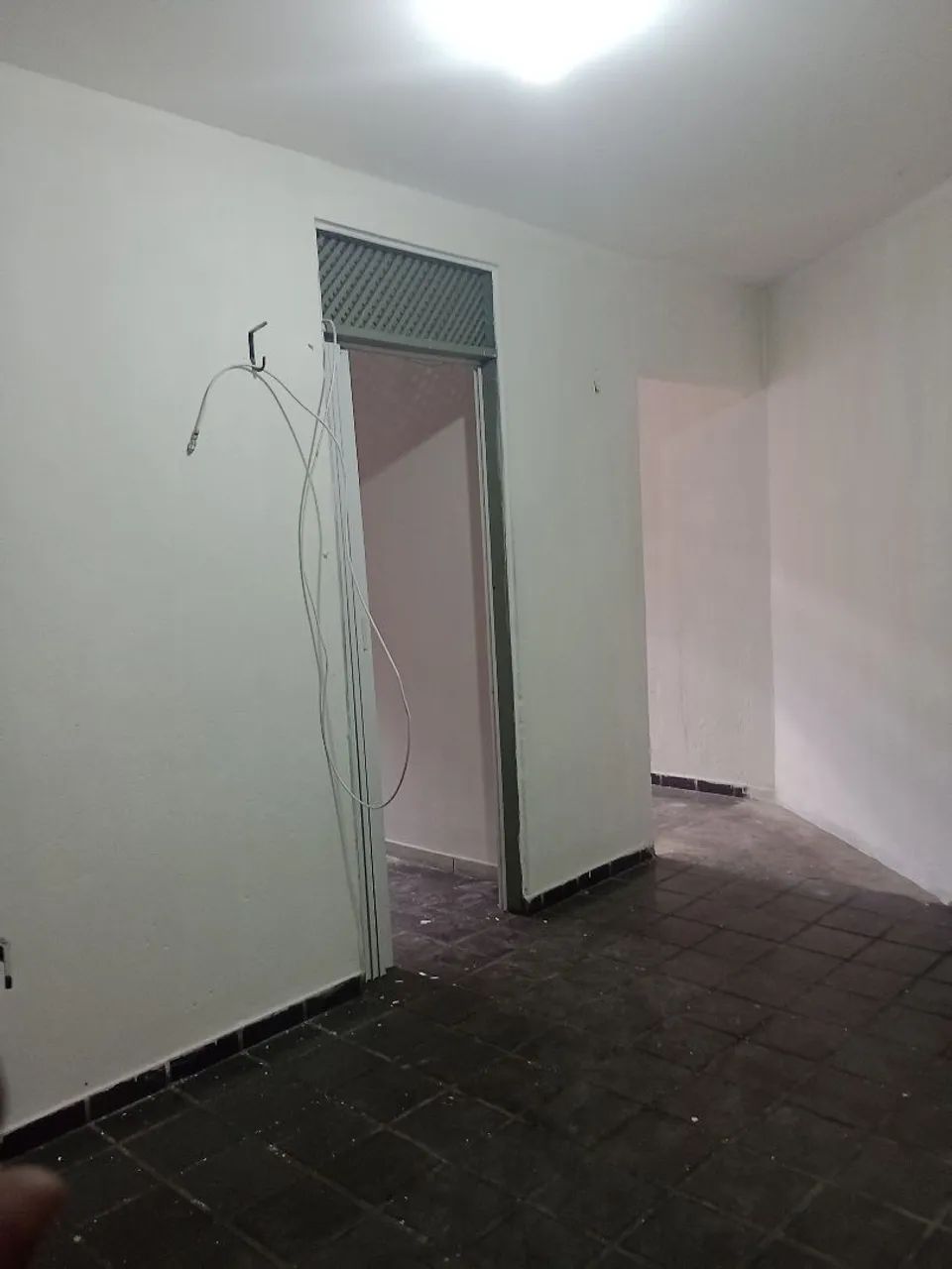 ALUGA-SE APARTAMENTO  - Foto 2