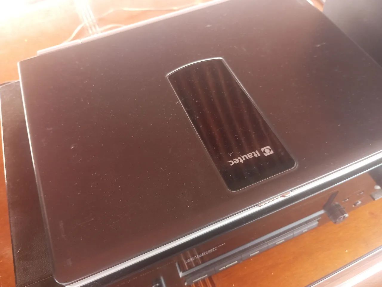 Receiver DENON com 3 caixas e um not buk  - Foto 5