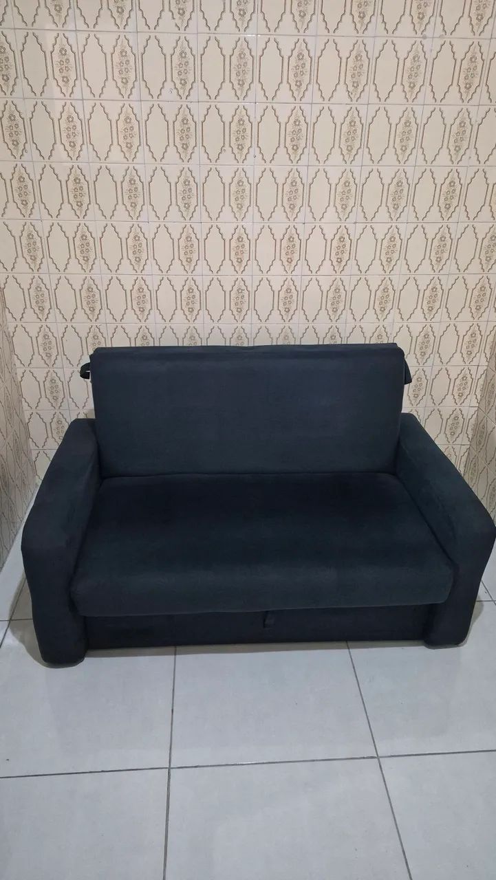 Sofá Cama 2 Lugares com Baú Veludo Azul - Foto 2