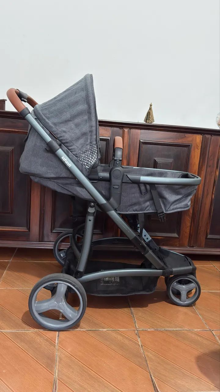 Carrinho de bebê Infanti  - Foto 2