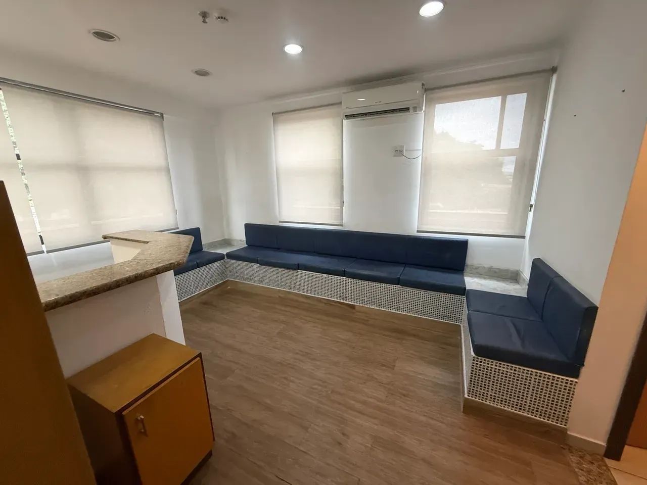 Sala Comercial Completa | Recepção Ampla | Vaga | Elevador