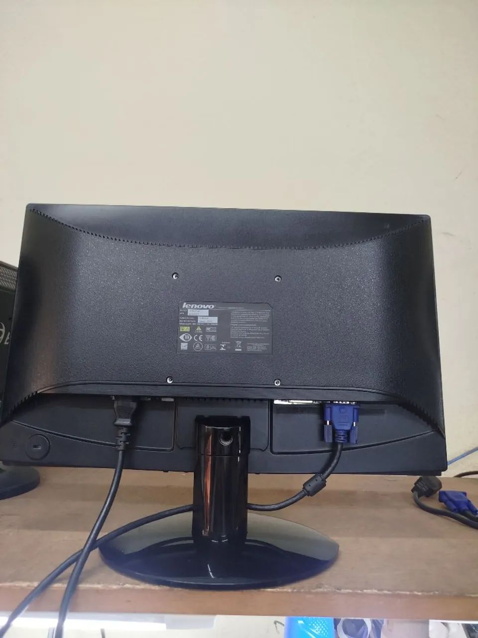 Monitor 19 Polegadas Led ( Com Adaptador HDMI) - Foto 2
