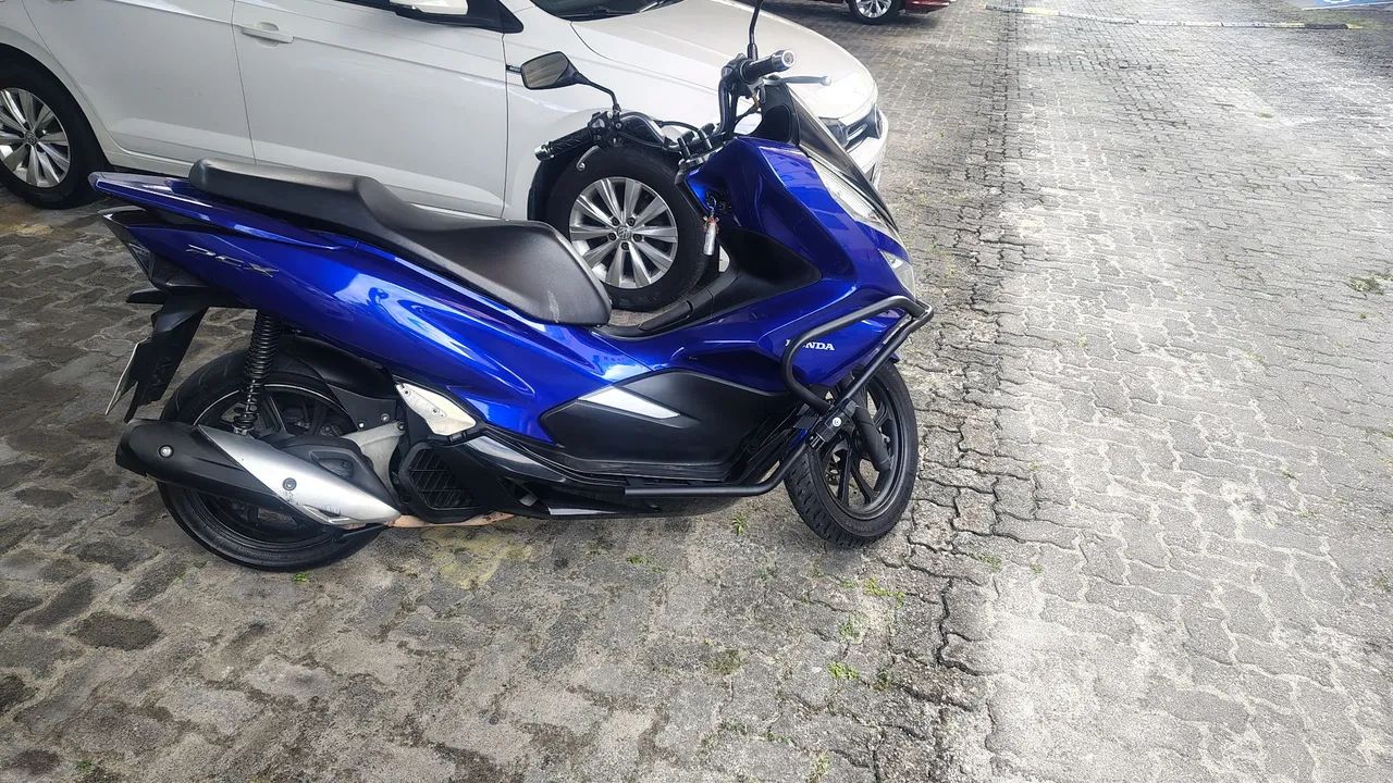 Vendo PCX 2022  - Foto 2