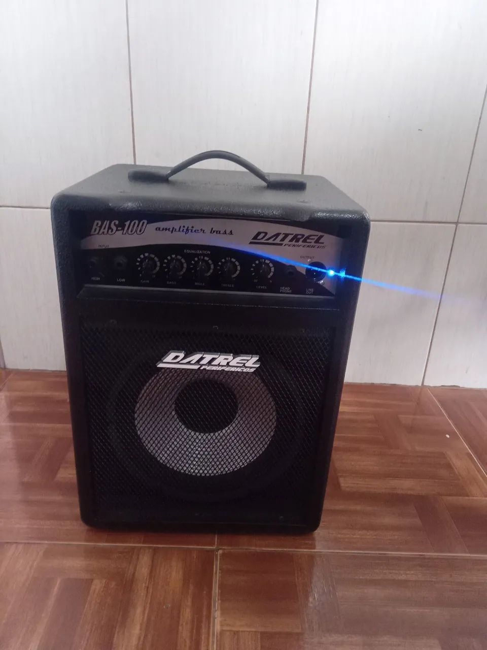 Amplificador Datrel BAS100 (Cone de Alumínio) - Cor Preto - Foto 2