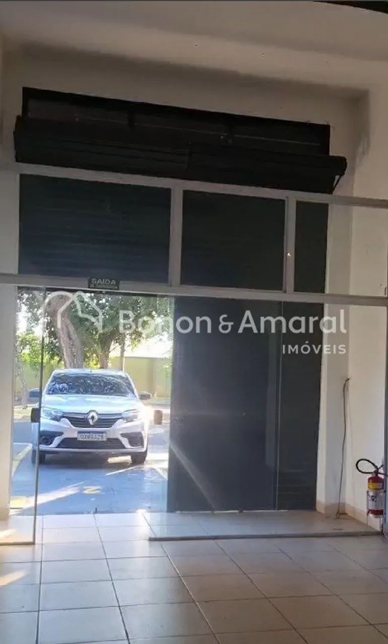 Aluga-se Salão Comercial em Localização Estratégica! - Foto 4