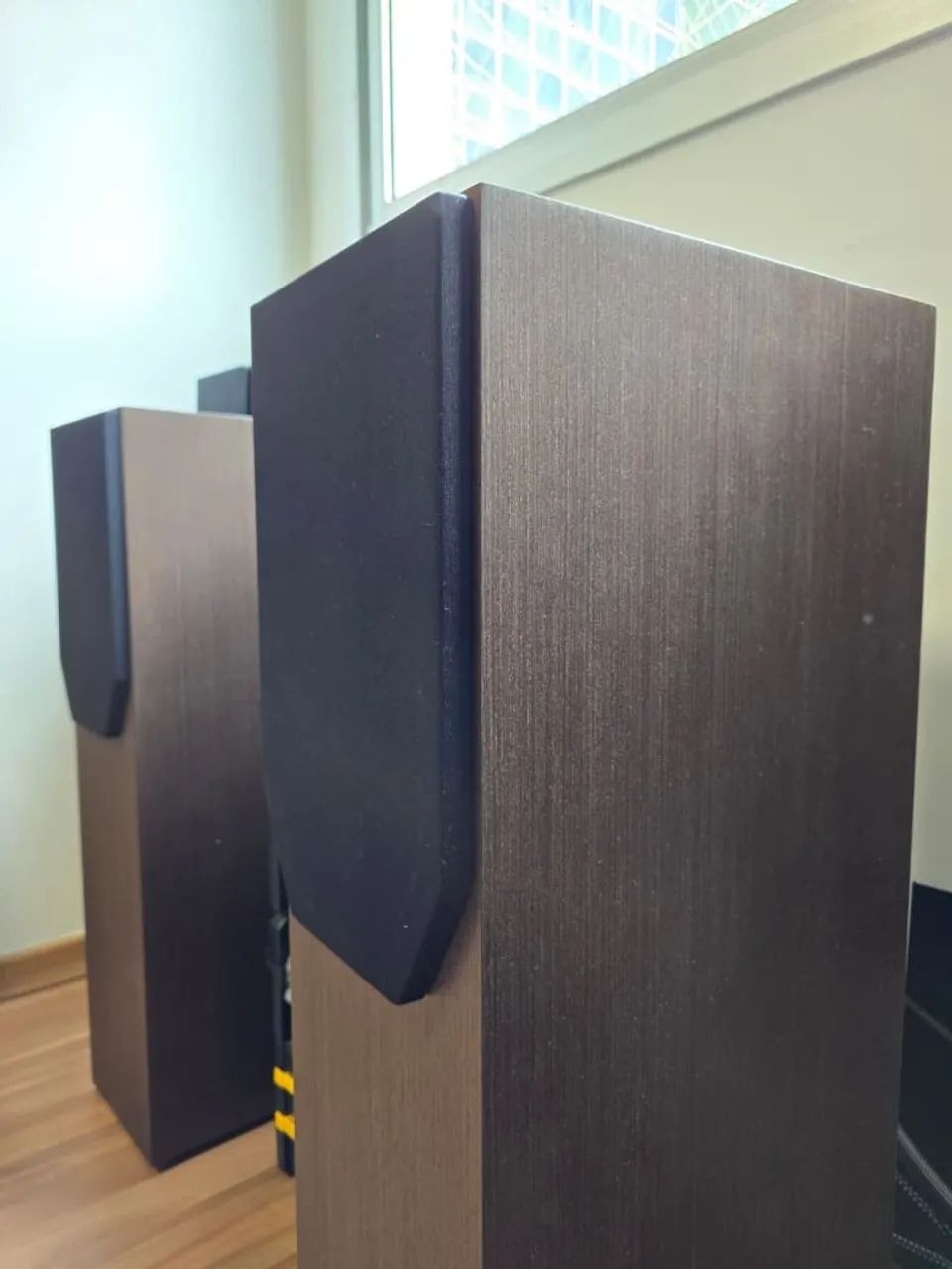 Caixas acústica Torre excelente construção Aurum e Vifa - Foto 2