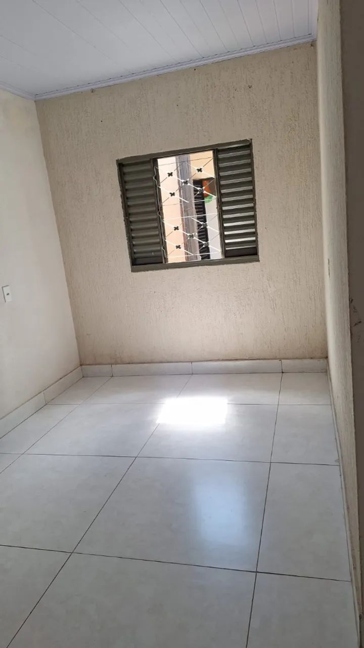 Casa e duas kit no lote - Foto 5