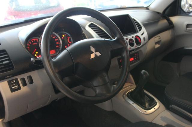 Mitsubishi L200 Triton HLS - Foto 10