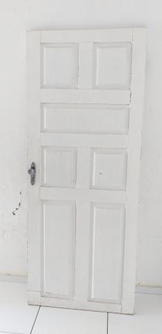 Vendo 2 portas de Cedro - Foto 2