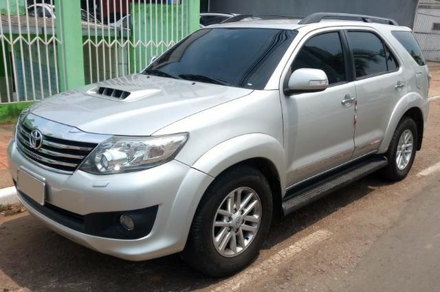 Hilux SW4 3.0 SRV Automática 2012/2012