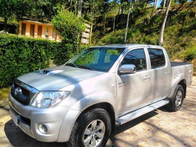 Hilux CD 4X4 SRV automática 2009