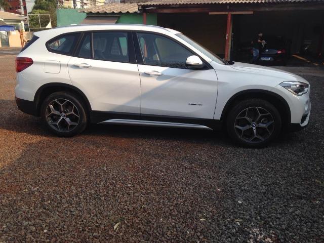 Bmw X1 20i X-Line 2.0 turbo active flex 2016 - Foto 4