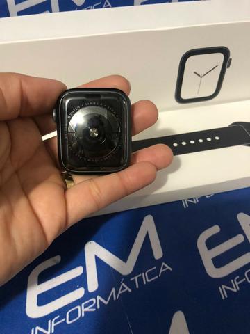 Apple Watch Series 4 Seminovo Black 44mm - Perfeito Estado - Foto 3