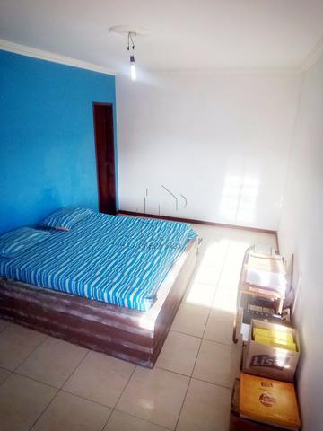 Casa 1º Andar Estilo Duplex, Financiável, 5/4 (2 Suítes), Rua Tranquila; Itapuã-HC034 - Foto 11
