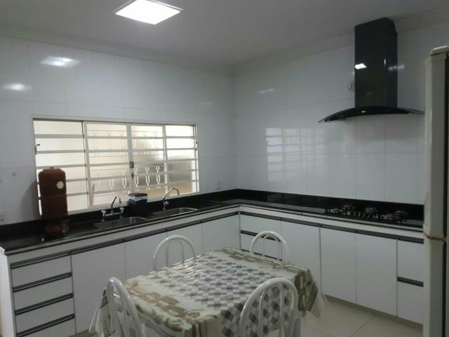 Casa 270m 3 suítes a venda ou troca no bairro Tibery