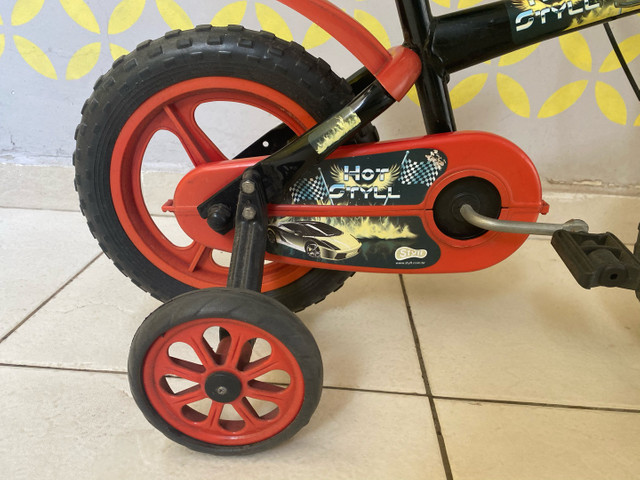 Bicicleta infantil (semi nova) - Foto 3