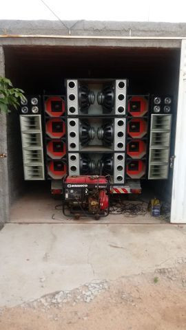 Vendo paredão top completo!!