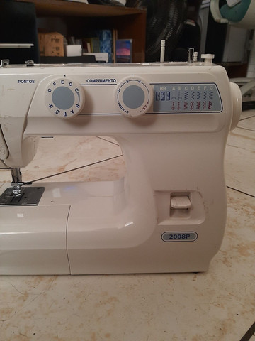 Máquina de costura JANOME 2008P + Acesssorios Originais - Foto 3