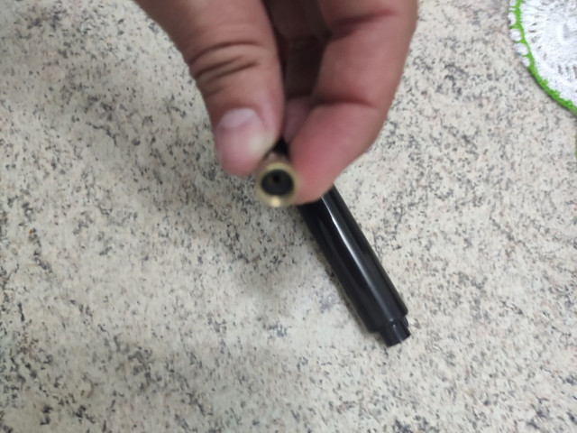 Bomba de bicicleta bico grosso e bola - Foto 3