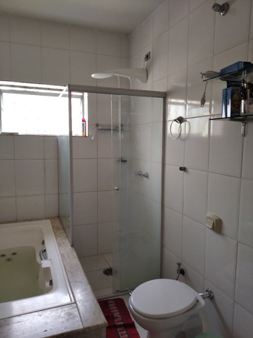 Casa centro com sala comercial