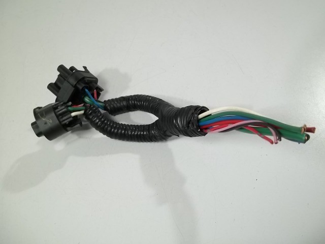 Conector Do Relé Da Ventoinha Nissan March 1.6 2018 - Foto 4