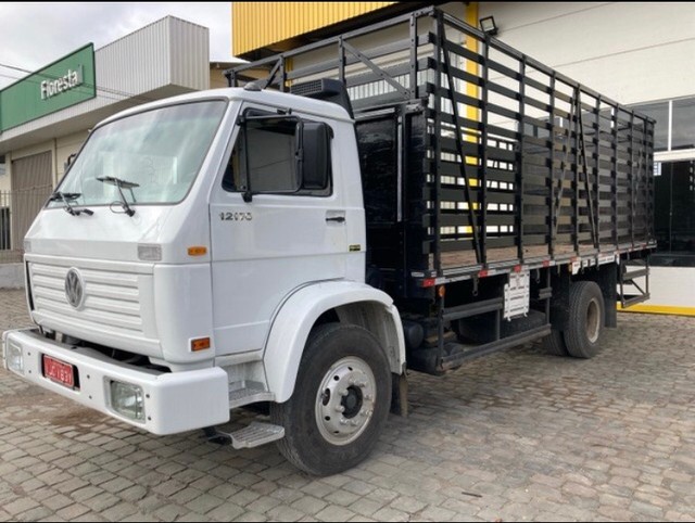 VENDO RÁPIDO CAMINHÃO VW