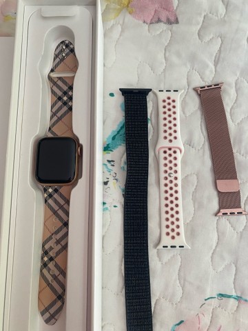 apple watch s4 40mm rose