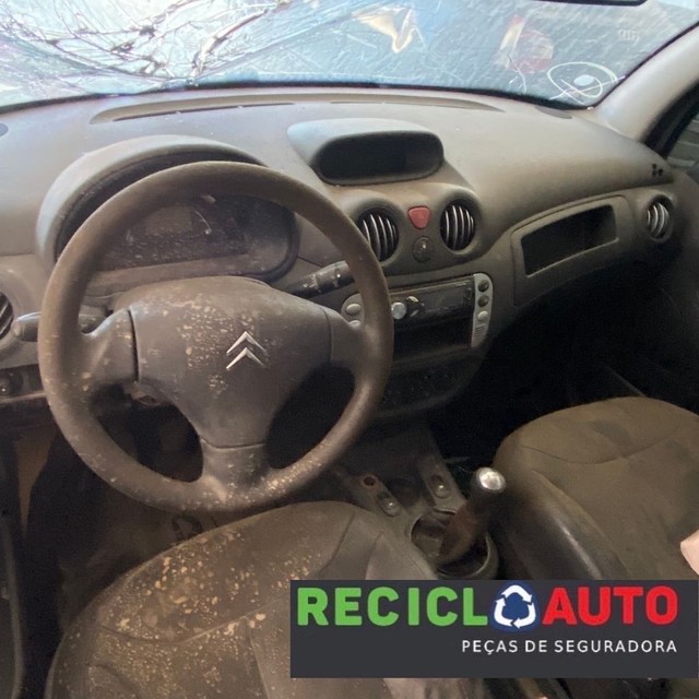 Sucata de c3 2011 1.4 manual para retirada de peças  - Foto 4