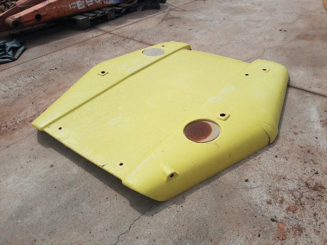 Teto cabine do operador retroescavadeira volvo BL60B p/n VOE 151970171 - Foto 4