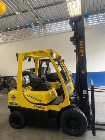 Empilhadeira Hyster H50FT| 2010 | Torre triplex