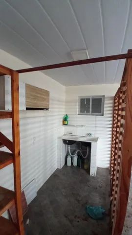 Casa para aluguel possui 100 metros quadrados com 3 quartos em Novo México - Vila Velha - 