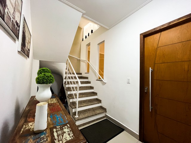 Casa para venda com quintal e 3 dormitórios - Foto 4