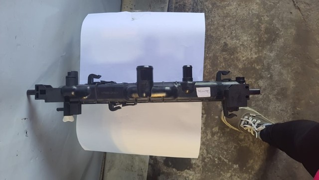 Caixa Radiador Compativel Sonic 2012 19 Tracker 2014 - Foto 3