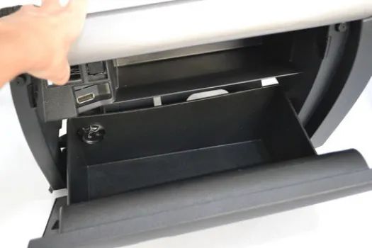 Porta Luvas Objeto Completo Painel Vw Novo Jetta Original - Foto 5