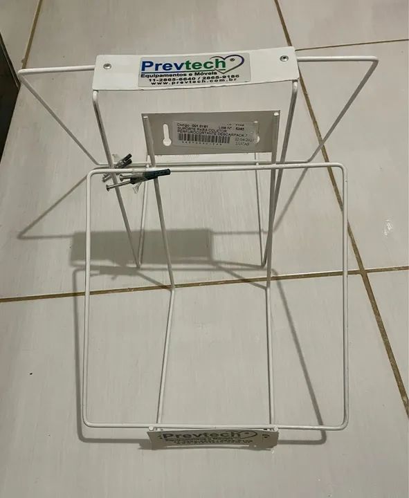 Suporte para coletor perfuro cortante  - Foto 2