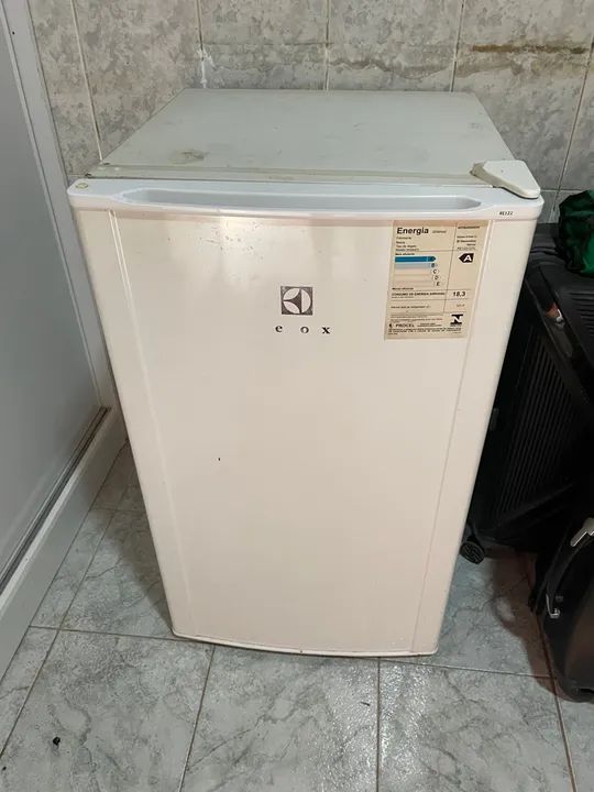 Frigobar de 120L 