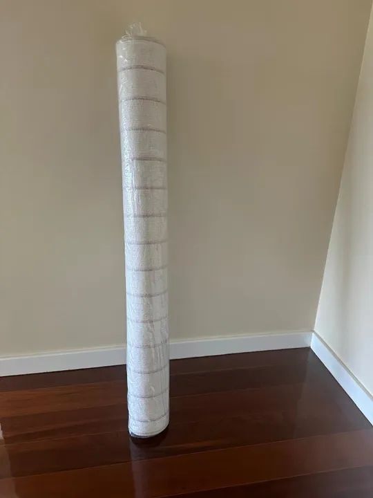 Tapete sintético antialérgico, off-white,  medindo 1,50 x 1,50 - Foto 4