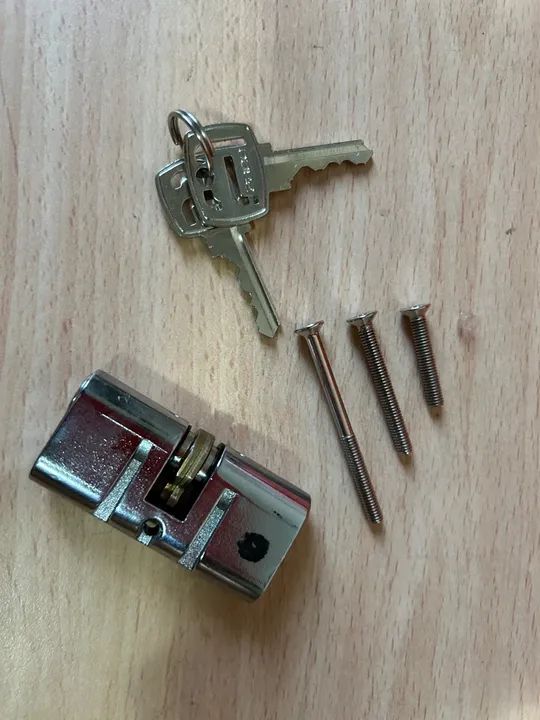 MIOLO DE FECHADURA PADO  - Foto 5