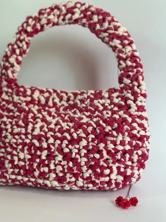 Mini Bag Crochê em Fio de Malha
