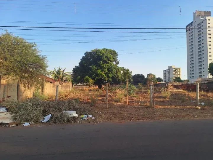 Lote 469,00m² (Proximo Avenida Independência) Vila Rosa