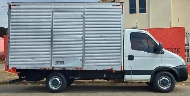 Iveco daily 35s14 baú  - Foto 4