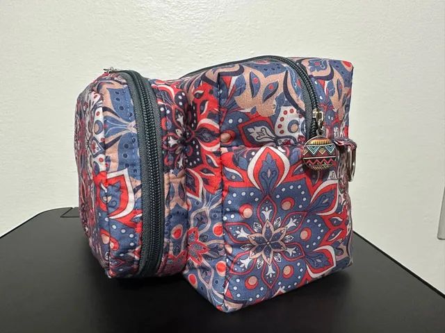 Bolsa média com estojo acoplado mandala vermelha com azul - Foto 2
