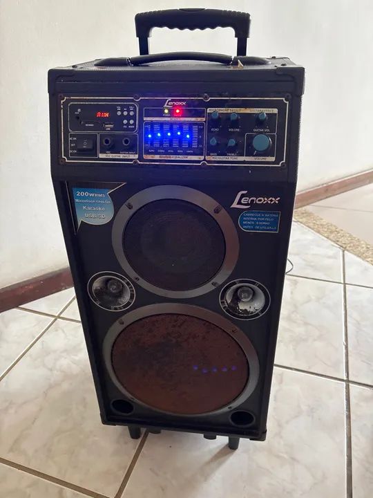 Caixa de Som Amplificada Lenoxx 200WRMS