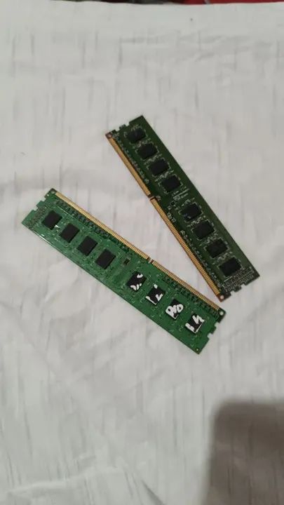 Memória RAM DDR3 4GB