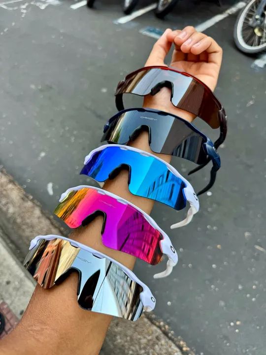 Radar e Juliet metal x Oakley  - Foto 2