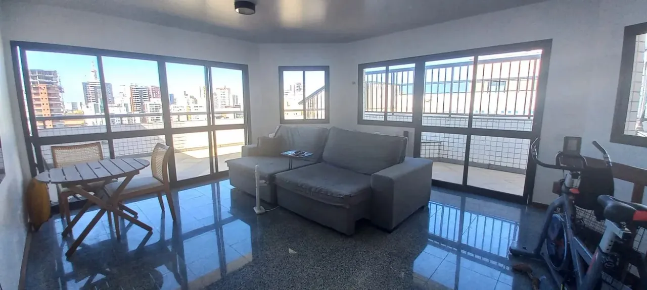 Vendo cobertura duplex com Piscina privativa, 4 quartos, sendo 2 suítes, infra