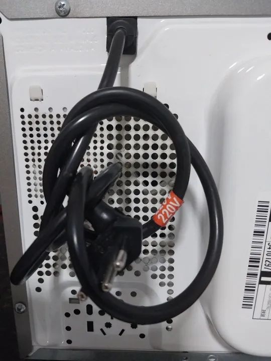 Micro-ondas Electrolux 27L,  Inox Espelhado, 220 V, Modelo: (MS37R). - Foto 4