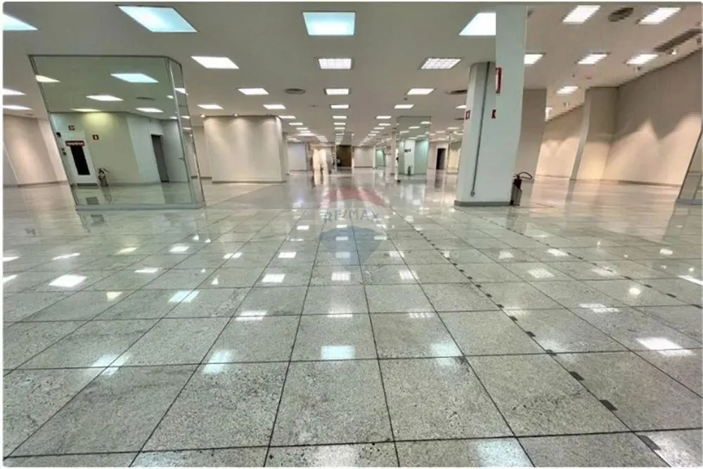 Loja Comercial Premium no Centro de BH para locação: Sua Oportunidade de Sucesso!