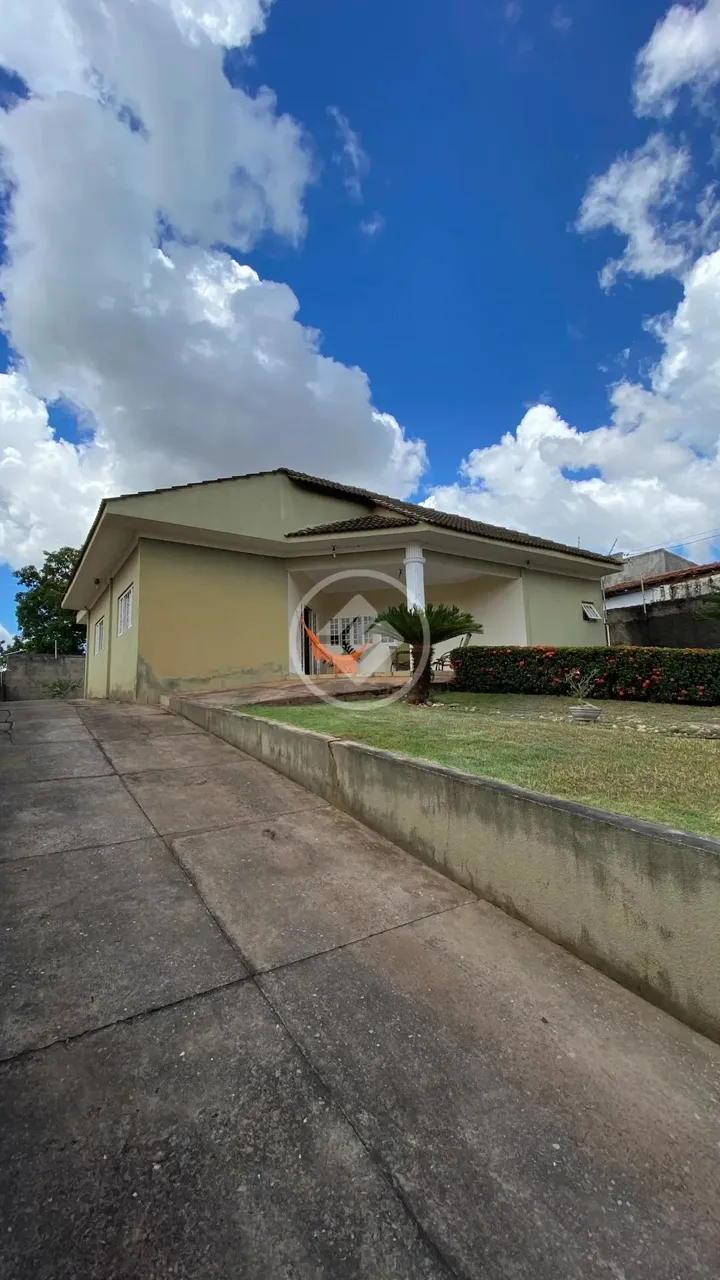 Casa em via pública no Jardim Glória codigo: 115125